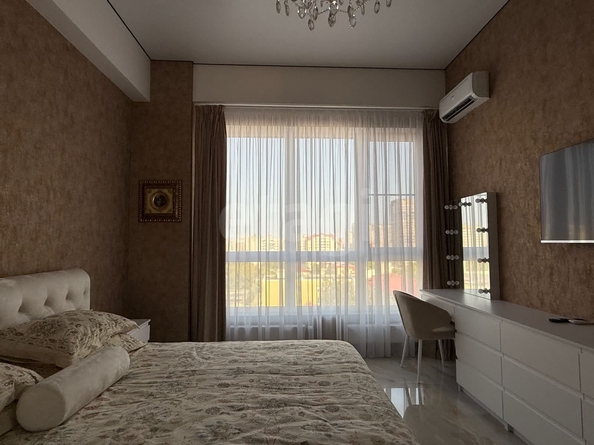 
  Продается 1-комн. квартира 55.2 м², в ЖК Девелопмент-Плаза. Фото 11.