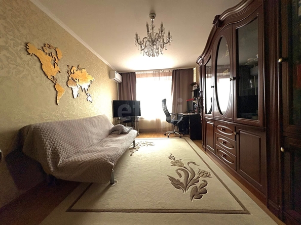 
  Продается 2-комн. квартира 56.8 м². Фото 1.