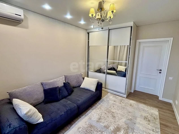 
  Продается 2-комн. квартира 56.1 м². Фото 7.
