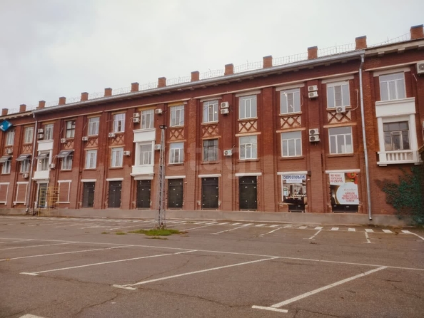 
  Сдается универсальное помещение 900 м². Фото 1.