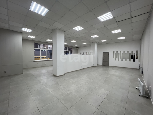 
  Сдается универсальное помещение 77.9 м². Фото 1.