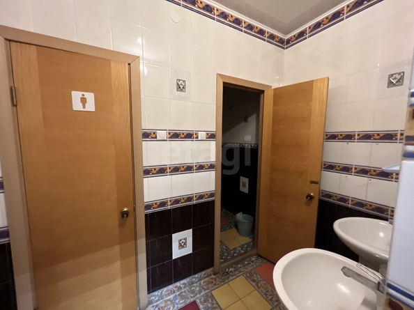 
  Сдается универсальное помещение 77.9 м². Фото 25.