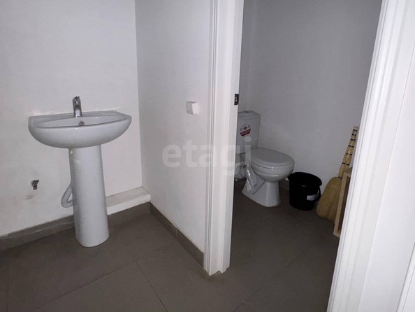 
  Сдается универсальное помещение 125 м². Фото 8.