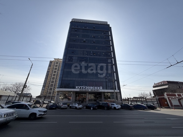 
  Сдается офис 172.3 м². Фото 2.