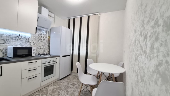 
  Продается 2-комн. квартира 41.8 м². Фото 1.