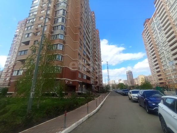 
  Продается 2-комн. квартира 71.5 м². Фото 40.