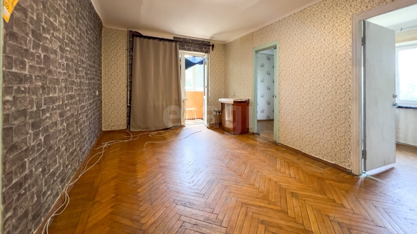 
  Продается 3-комн. квартира 45.9 м². Фото 1.
