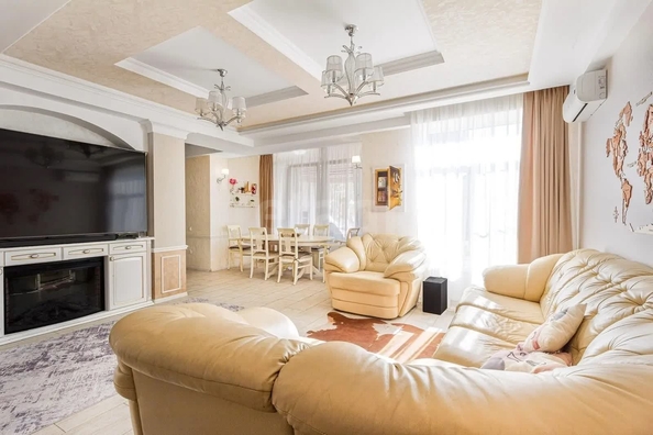 
  Продается дом 256 м². Фото 1.