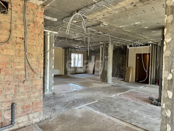 
  Продается 4-комн. квартира 145.3 м². Фото 7.