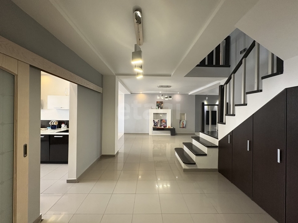 
  Продается 4-комн. квартира 198 м². Фото 6.