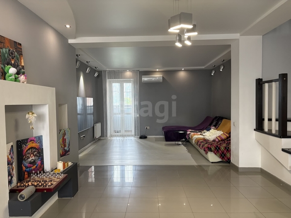 
  Продается 4-комн. квартира 198 м². Фото 11.