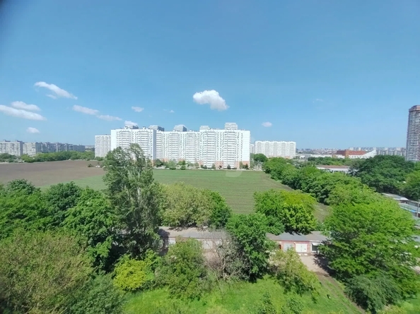 
  Продается 4-комн. квартира 77.2 м². Фото 21.