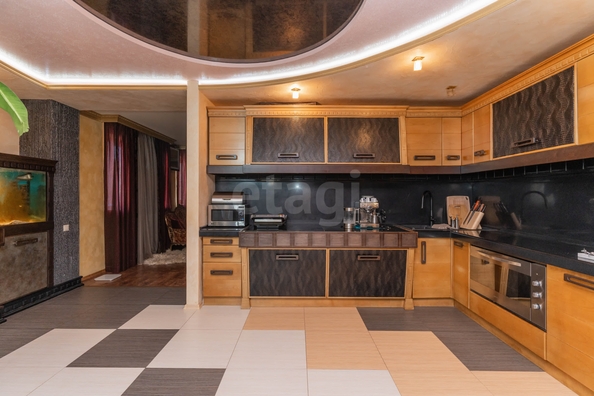 
  Продается 3-комн. квартира 207.3 м². Фото 26.
