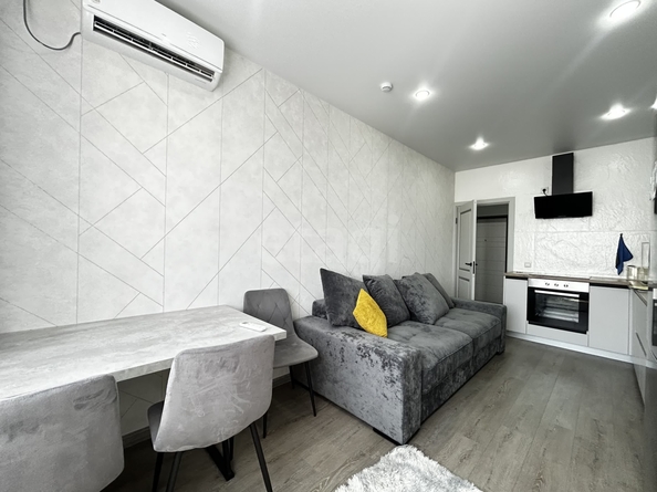 
  Продается 1-комн. квартира 37.7 м², в МКР Любимово, 5 квартал литера 1. Фото 7.