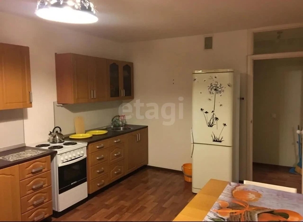 
  Продается 2-комн. квартира 65 м². Фото 2.