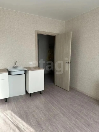 
  Продается 1-комн. квартира 38.5 м², в ЖК Молодежный 2, литера 2. Фото 6.