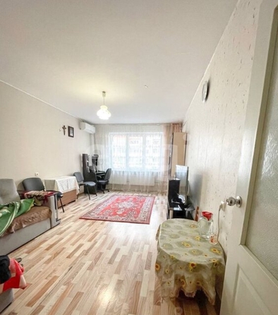 
  Продается 2-комн. квартира 67.3 м². Фото 1.