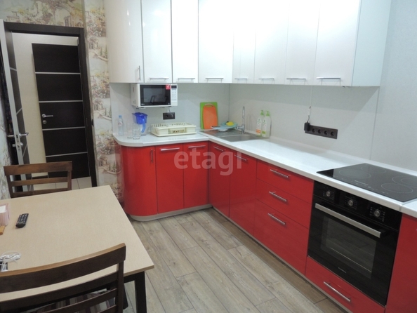
  Сдается 3-комн. квартира 73.8 м². Фото 1.