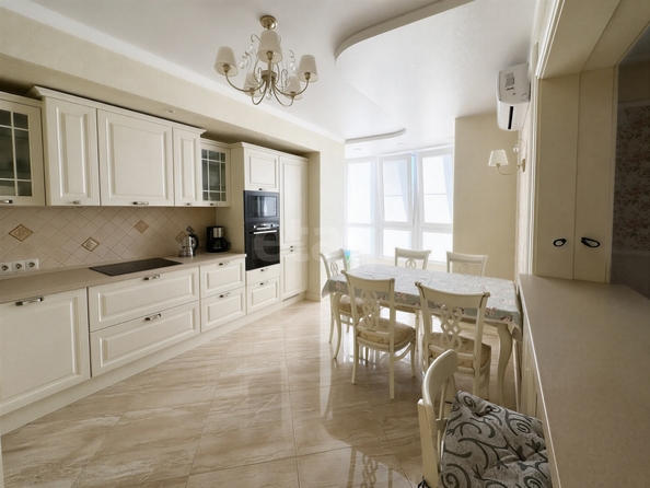 
  Продается 2-комн. квартира 62 м². Фото 1.