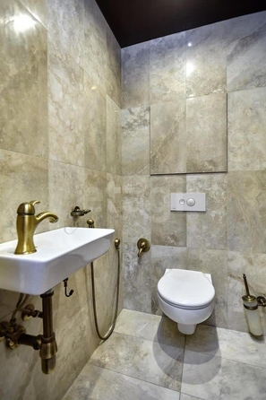 
  Сдается 2-комн. квартира 67.3 м². Фото 12.