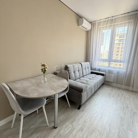 
  Сдается 1-комн. квартира 43.6 м². Фото 1.