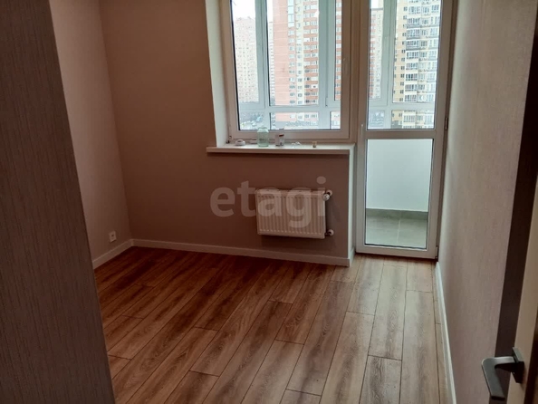 
  Продается 1-комн. квартира 29 м², в ЖК Улыбка, литера 1. Фото 3.