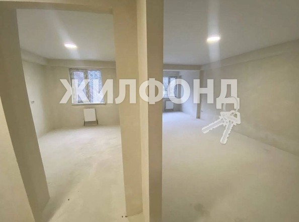 
   Продам 3-комнатную, 93 м², Тепличная ул, 65

. Фото 3.