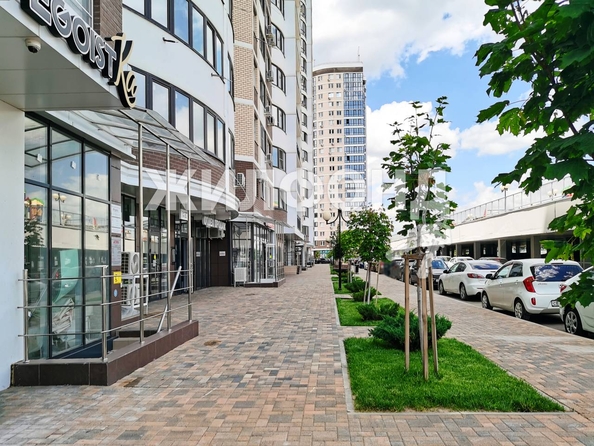 
   Продам 2-комнатную, 55.8 м², Адмирала Крузенштерна ул, 6

. Фото 1.