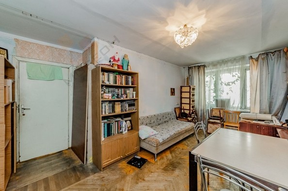 
   Продам 3-комнатную, 60 м², Игнатова ул, 41

. Фото 4.