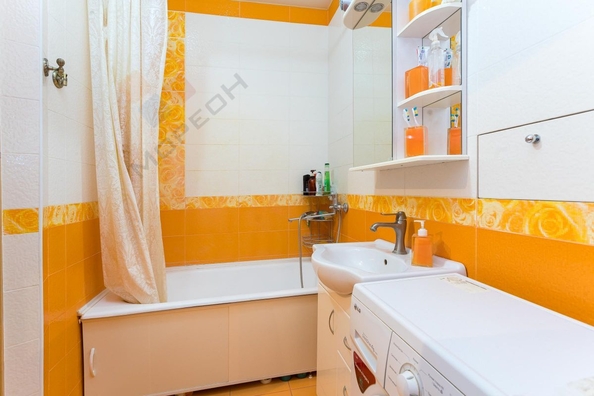 
   Продам 2-комнатную, 62 м², Сергея Есенина ул, 82/3

. Фото 12.