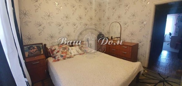 
   Продам 4-комнатную, 95 м², Парус мкр, 17

. Фото 12.