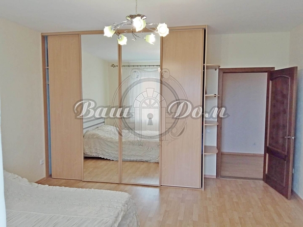 
   Продам 3-комнатную, 104 м², Нахимова ул, 2

. Фото 12.