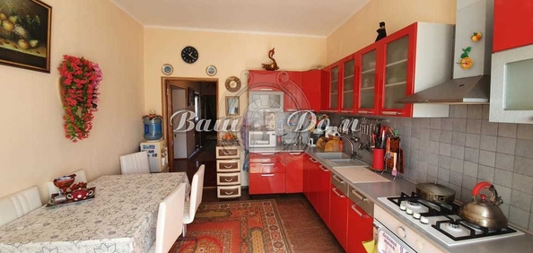 
   Продам 3-комнатную, 107 м², Островского ул, 135/2

. Фото 7.