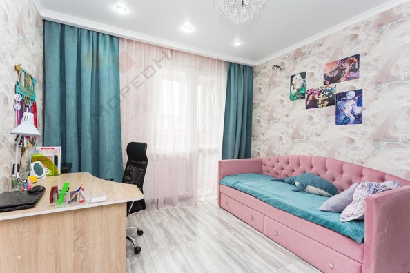 
   Продам 3-комнатную, 92 м², Восточно-Кругликовская ул, 42/3к2

. Фото 5.