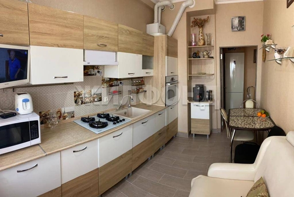 
   Продам 2-комнатную, 47 м², Целинная ул, 13

. Фото 2.