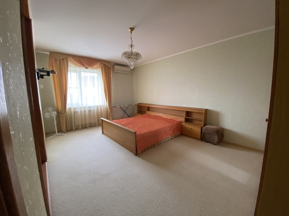 
   Продам 3-комнатную, 90 м², Краснозеленых ул, 29/12

. Фото 14.