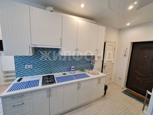 
   Продам 1-комнатную, 26 м², Лескова ул, 25

. Фото 3.