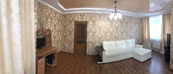 
   Продам 2-комнатную, 60 м², Владимирская ул, 69

. Фото 2.