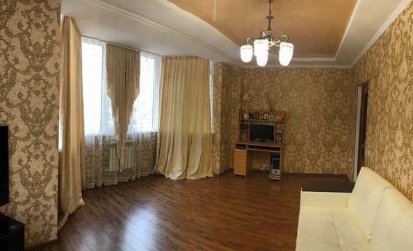 
   Продам 2-комнатную, 60 м², Владимирская ул, 69

. Фото 8.