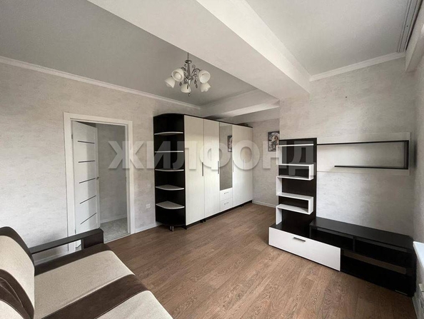 
   Продам 1-комнатную, 36 м², Пятигорская ул, 56/1

. Фото 1.