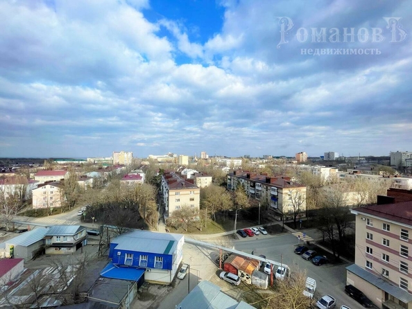 
  Сдам в аренду 3-комнатную квартиру, 107.8 м², Ставрополь

. Фото 14.