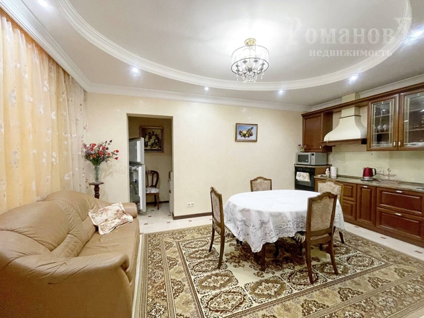 
   Продам 3-комнатную, 127 м², Мира ул, 284/1

. Фото 2.