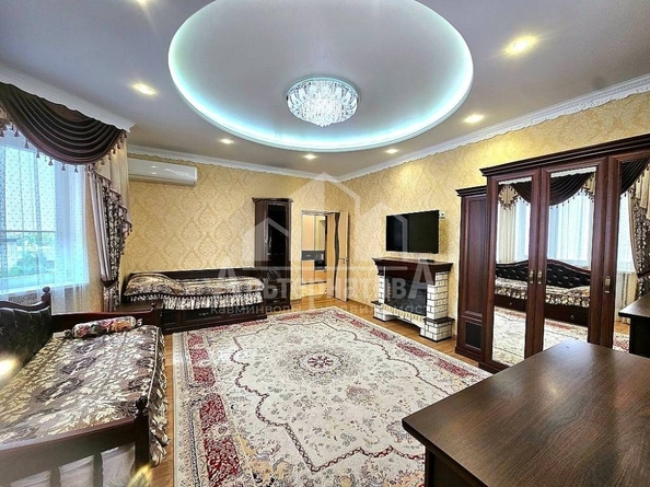 
  Продается 2-комн. квартира, 75.8 м², Узбекистанская ул
. Фото 12.