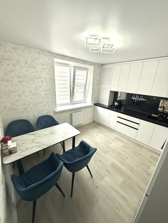 
   Продам 1-комнатную, 42 м², Булгакова ул, 23

. Фото 1.