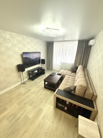 
   Продам 1-комнатную, 42 м², Булгакова ул, 23

. Фото 3.