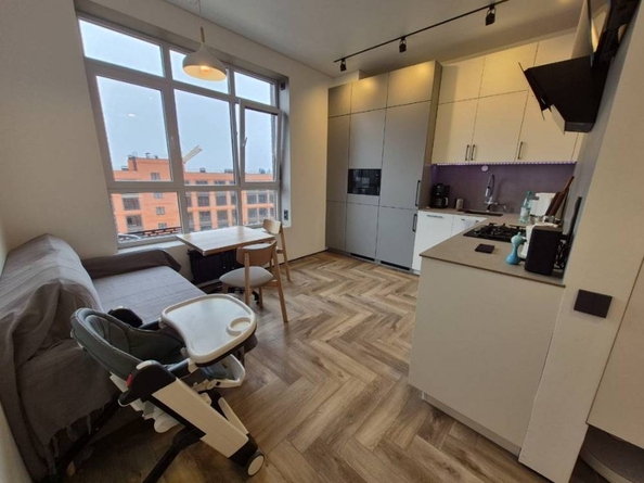 
   Продам 1-комнатную, 40.9 м², 40 лет Октября ул

. Фото 1.