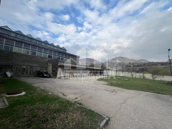 
  Продается универсальное помещение, 3300 м², Боргустанская ул
. Фото 8.