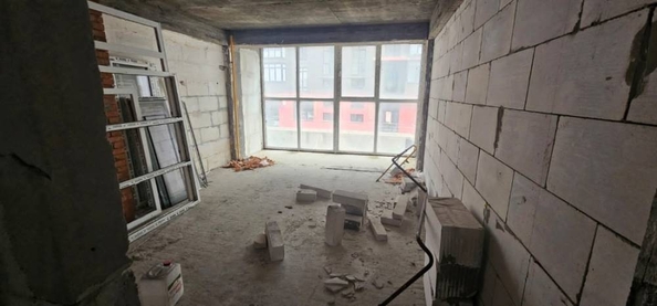 
   Продам 2-комнатную, 80.7 м², Декабристов ул

. Фото 2.