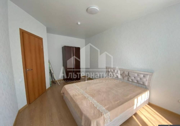 
   Продам 1-комнатную, 35.3 м², Окопная ул

. Фото 2.