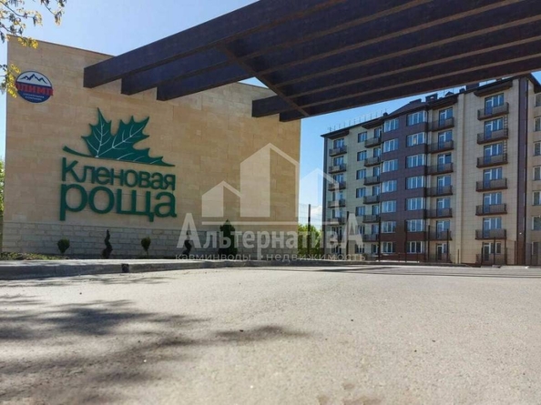 
   Продам 1-комнатную, 30.5 м², Кленовая роща ул

. Фото 1.